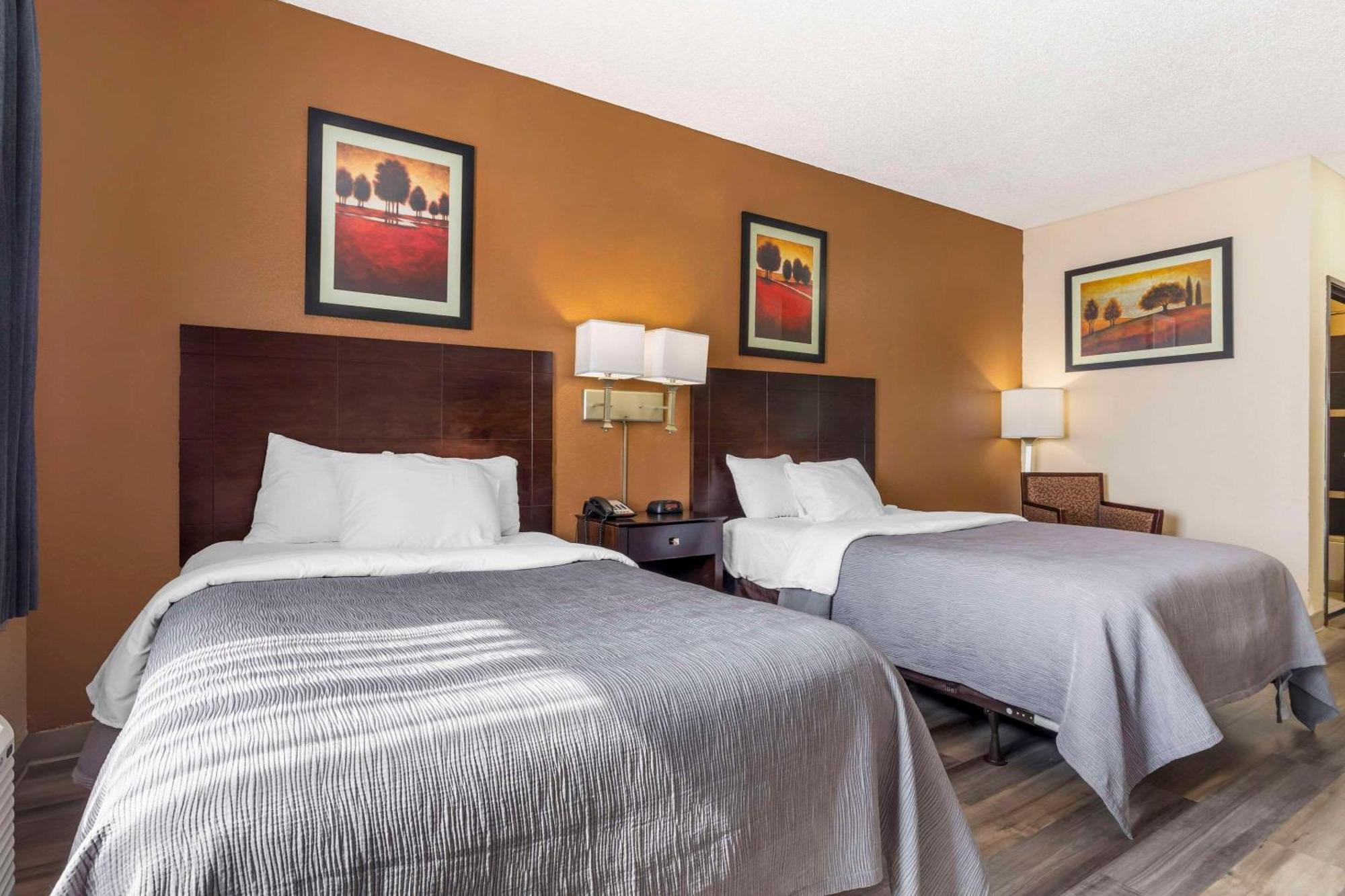 Quality Inn & Suites Wichita Falls I-44 Exteriör bild