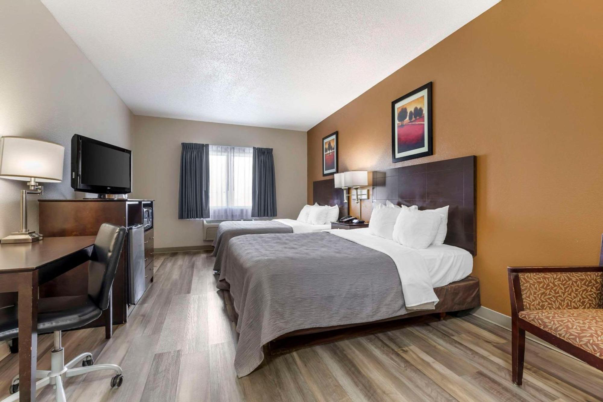 Quality Inn & Suites Wichita Falls I-44 Exteriör bild